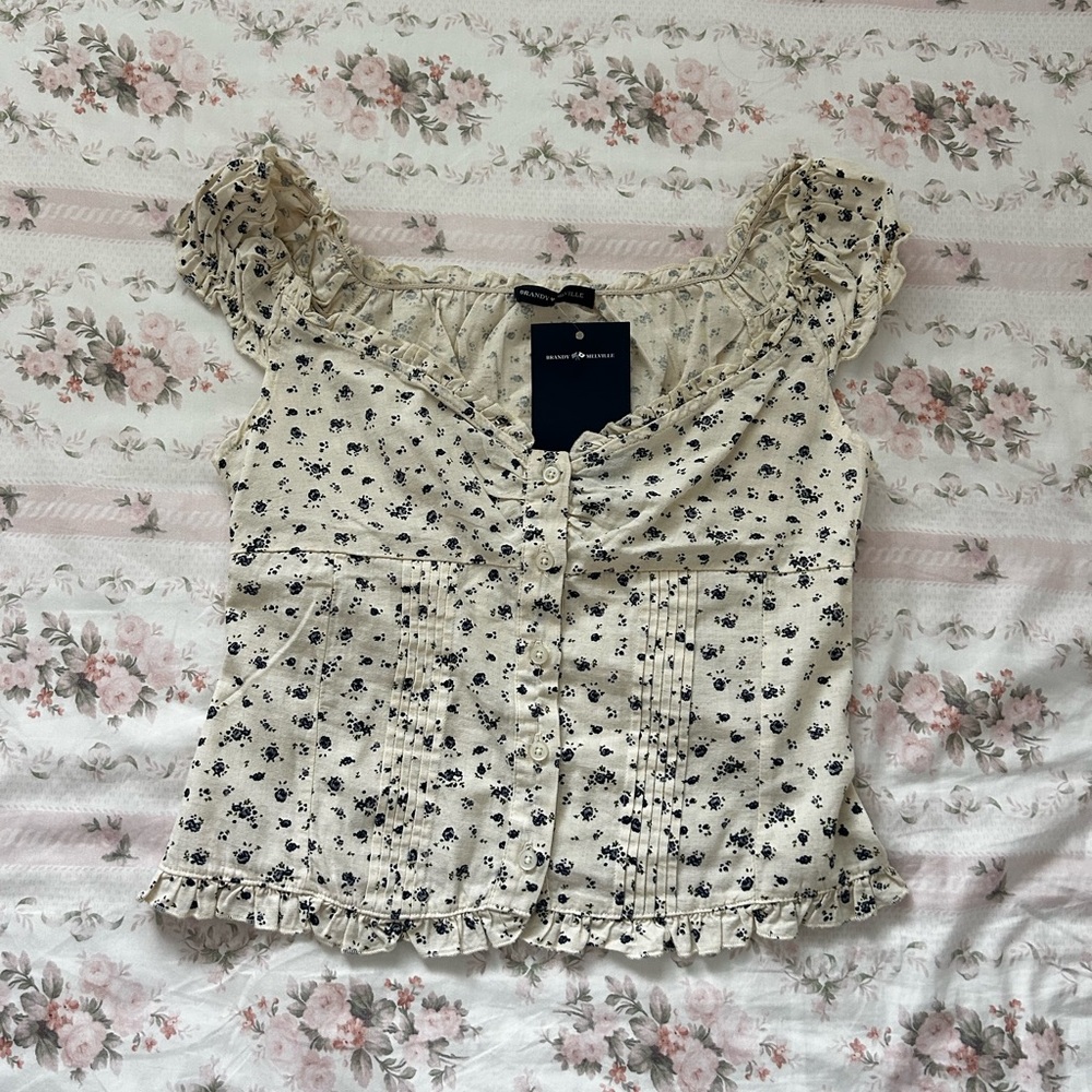 Brandy Melville Floral Elena Top
